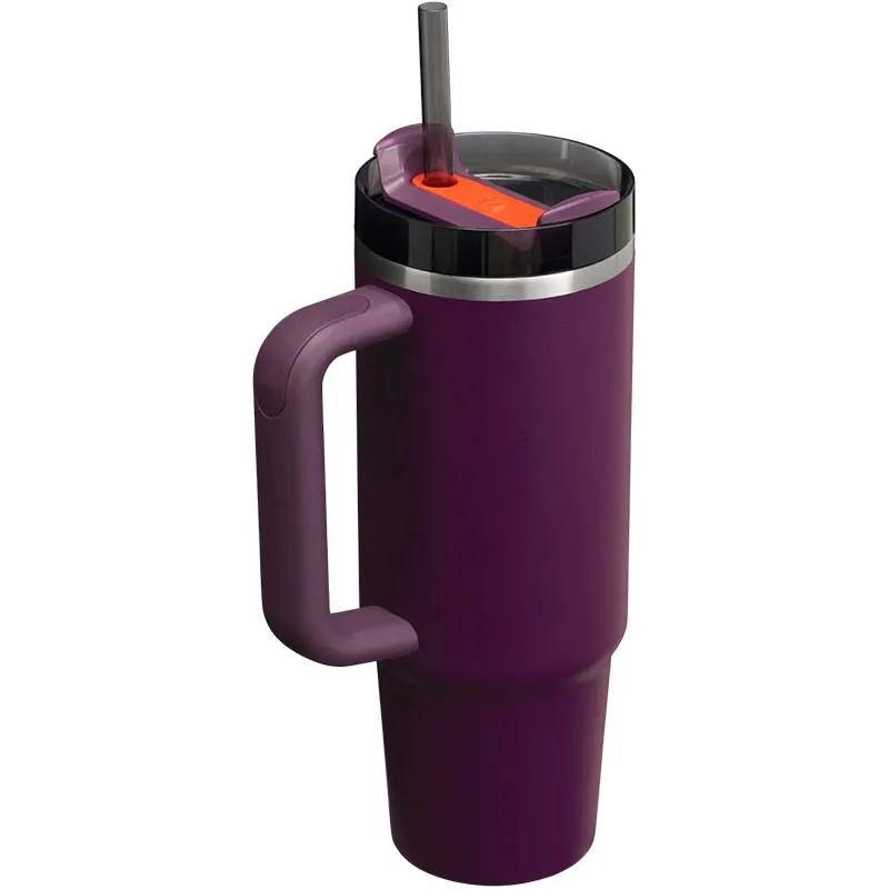 The 30oz Quencher H2.0 Flowstate Tumbler in Plum