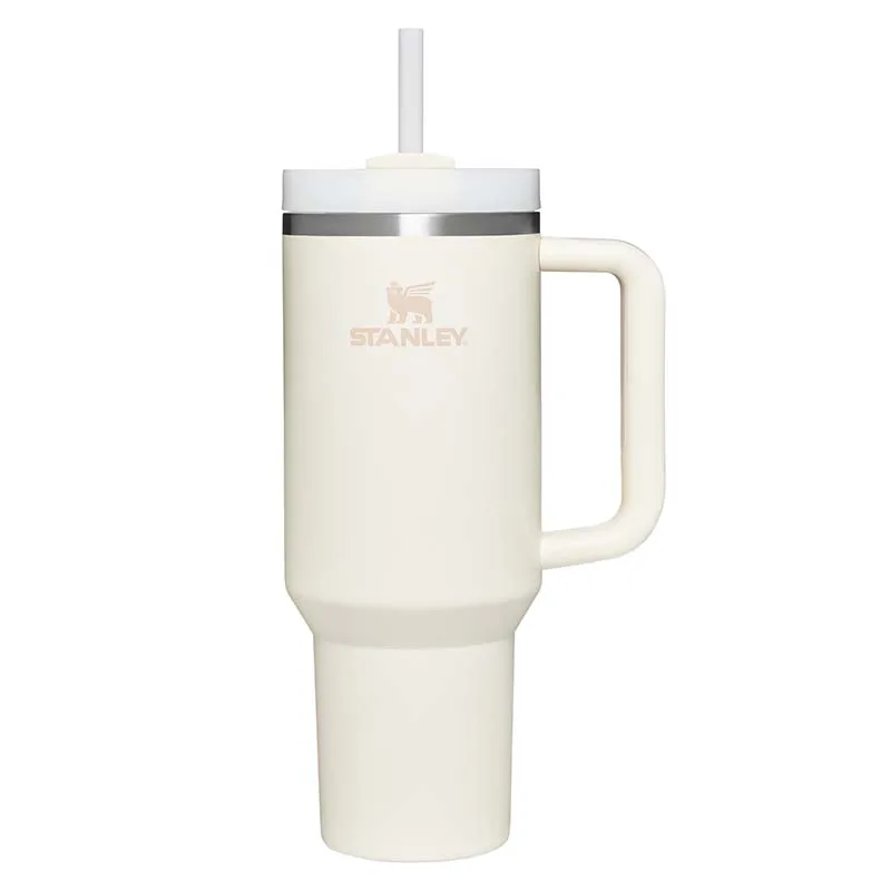 The 40oz Quencher H2.0 Flowstate Tumbler in Cream Tonal