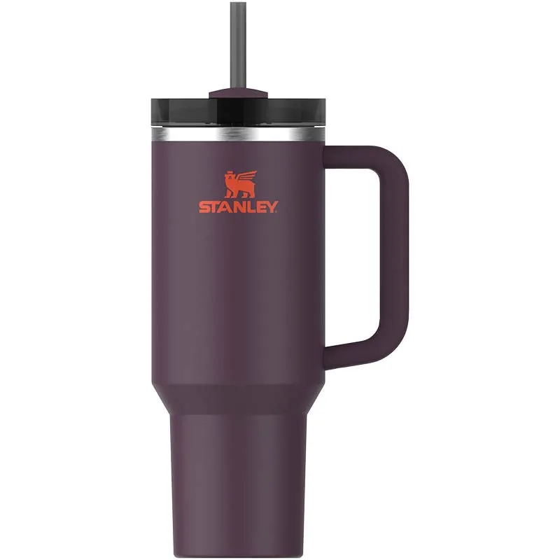 The 40oz Quencher H2.0 Flowstate Tumbler in Plum