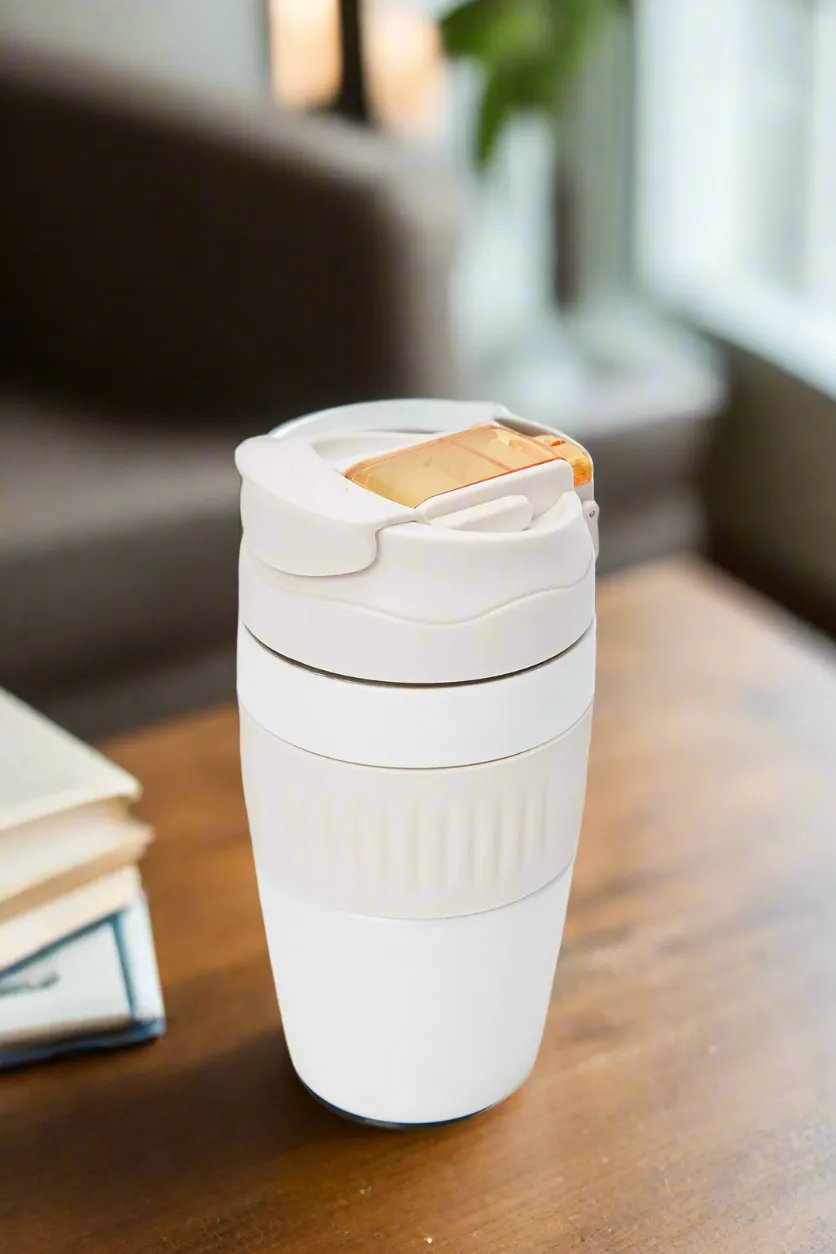 White Travel Mug With Insulated Straw (450ml)